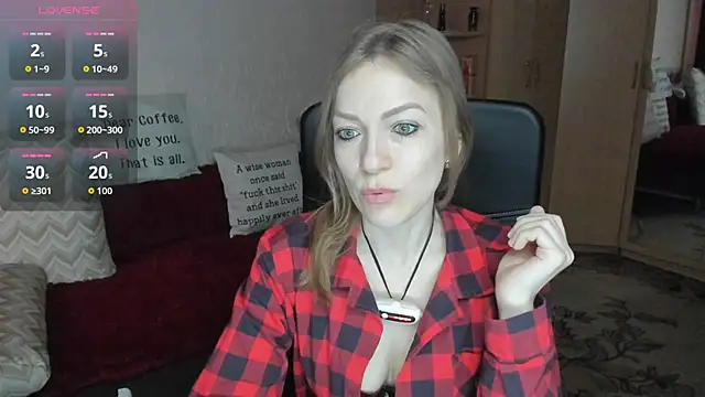 Tiffany Bates online show from April 12, 3:00 am