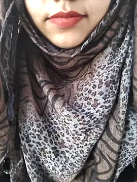 Miss Rose   online show from March 29, 7:25 pm