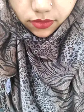 Snapshot of Miss_Rose__ chatting on June 11, 8:01 am Miss Rose online show from June 11, 8:01 am