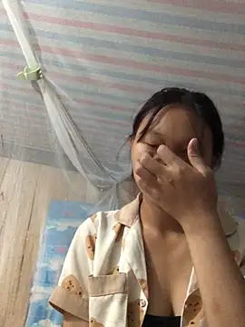 Snapshot of khatvong chatting on October 4, 3:26 am khatvong online show from October 4, 3:26 am