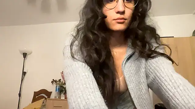 Snapshot of EvaJetty chatting on November 4, 3:44 pm EvaJetty online show from November 4, 3:44 pm