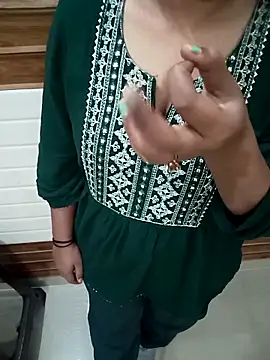 Minakshi 677 online show from December 16, 8:03 pm