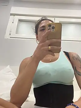 Naomi24herr online show from March 3, 8:31 am