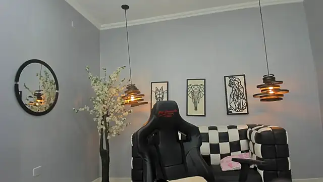 Kira Naughty online show from October 11, 11:42 am