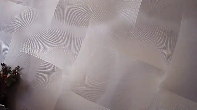 Miravynn online show from March 31, 9:10 am