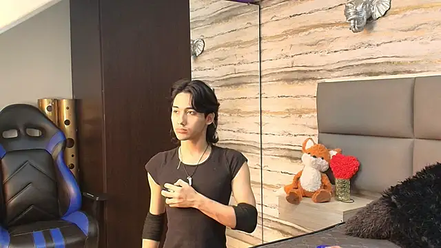 Lovers 21 online show from February 25, 3:49 am