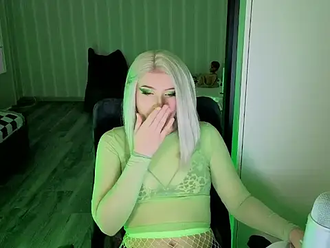 violet-siren-x online show from February 25, 8:46 am