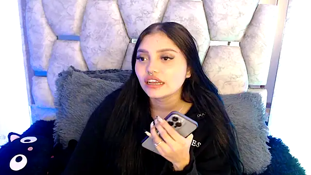 AnalyMilles online show from March 24, 5:12 am