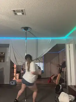 BuzzBunni69 online show from October 11, 11:47 pm