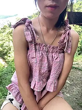 Snapshot of -mayhan11 chatting on July 4, 8:20 am -mayhan11 online show from July 4, 8:20 am
