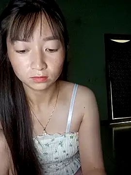 roxie-zz online show from October 15, 9:53 am