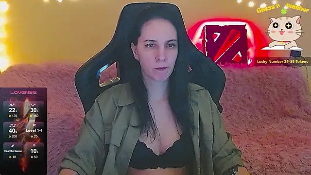 Irwi Tomboy online show from February 17, 4:02 pm