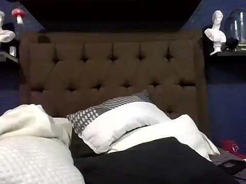 sad fucking boy online show from October 5, 7:17 am