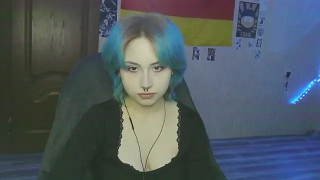 Snapshot of LeisaHopperstad chatting on February 23, 2:14 pm LeisaHopperstad online show from February 23, 2:14 pm