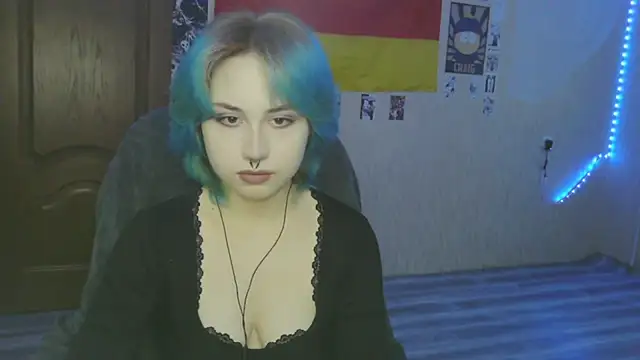 Snapshot of LeisaHopperstad chatting on February 25, 2:16 pm LeisaHopperstad online show from February 25, 2:16 pm