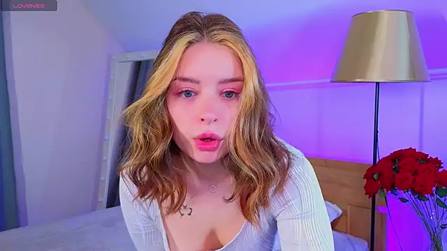  Amelia Shine  online show from January 14, 2:06 am