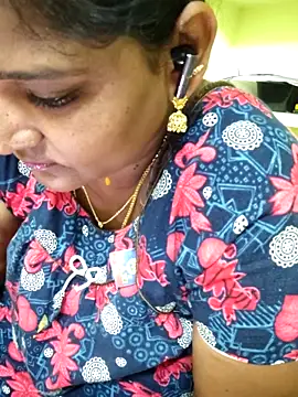 navyasree143 online show from March 23, 2:43 pm