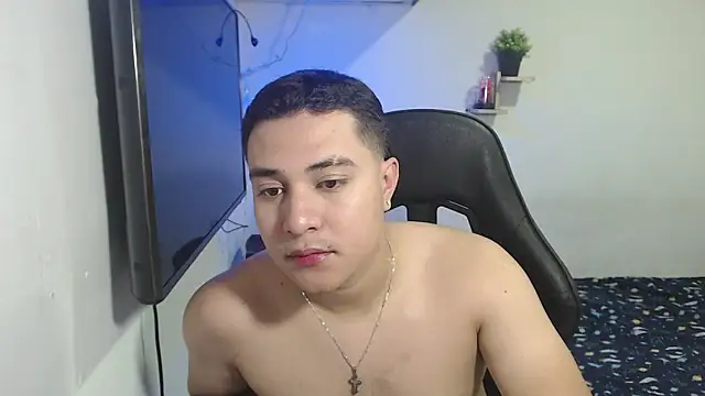 loki32men online show from October 4, 5:55 pm