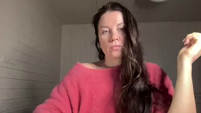 Tarivona online show from February 1, 2:15 pm