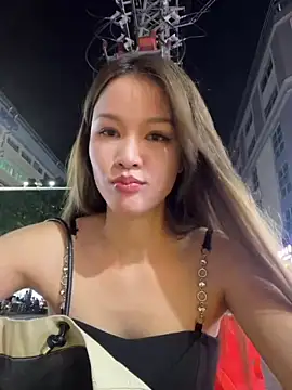 Snapshot of sharony_x chatting on July 27, 1:29 pm sharony x online show from July 27, 1:29 pm