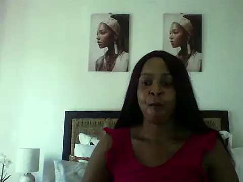 Snapshot of Blacksashaxx chatting on October 19, 10:49 am Blacksashaxx online show from October 19, 10:49 am