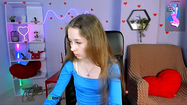 rebecca smile online show from April 6, 4:19 pm