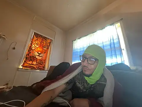 ThrowedWorldWide online show from January 16, 6:34 pm