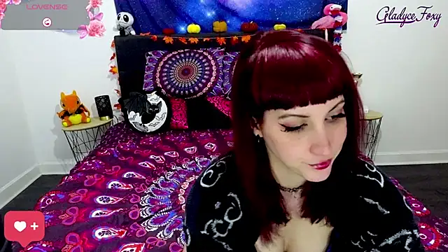 Snapshot of Gladyce_Foxy chatting on December 3, 3:10 pm Gladyce Foxy online show from December 3, 3:10 pm