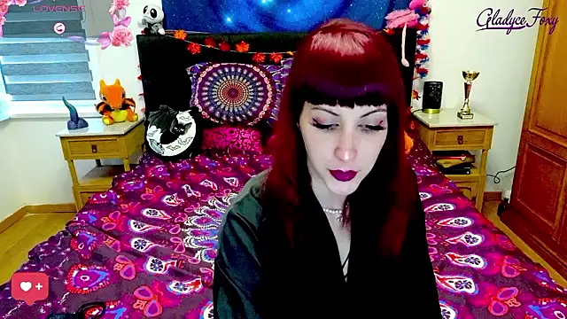 Snapshot of Gladyce_Foxy chatting on January 9, 2:31 pm Gladyce Foxy online show from January 9, 2:31 pm