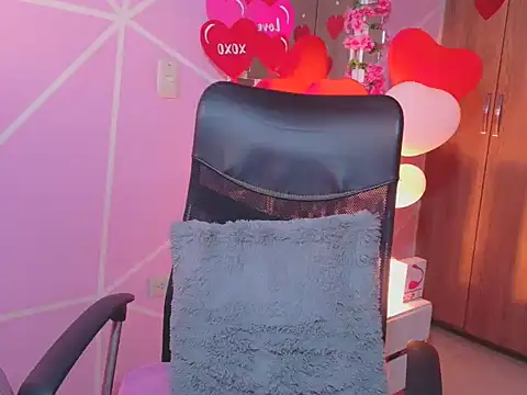 CuteFlame online show from February 15, 10:50 pm