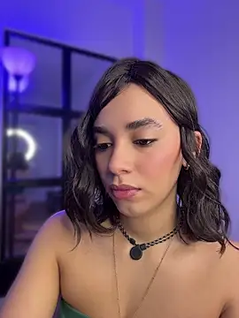 Capricho 01 online show from April 17, 6:33 pm