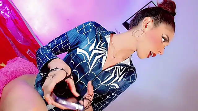 Snapshot of latina_dollsex chatting on October 25, 6:10 am latina dollsex online show from October 25, 6:10 am