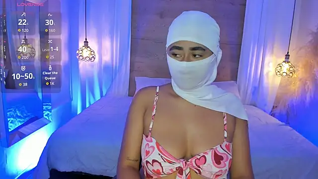 Snapshot of Ridwana_Haddad chatting on March 5, 12:23 pm Ridwana Haddad online show from March 5, 12:23 pm