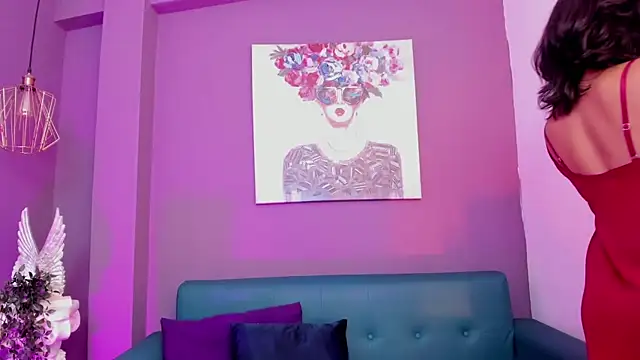 Snapshot of Alessiia__ chatting on November 15, 3:04 am Alessiia online show from November 15, 3:04 am