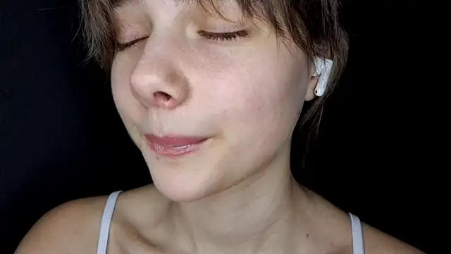 ExitedTroth online show from November 25, 3:23 pm