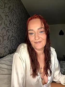 Snapshot of ilana_Rae chatting on November 10, 11:48 pm ilana Rae online show from November 10, 11:48 pm