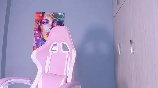 Snapshot of Athenea__fox chatting on November 26, 11:44 am Athenea fox online show from November 26, 11:44 am