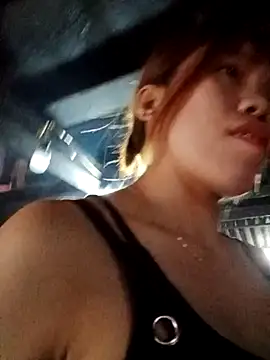 Snapshot of nhinhi-sexy chatting on October 20, 2:45 am nhinhi-sexy online show from October 20, 2:45 am