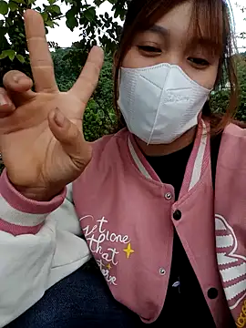 Snapshot of nhinhi-sexy chatting on October 25, 2:52 am nhinhi-sexy online show from October 25, 2:52 am