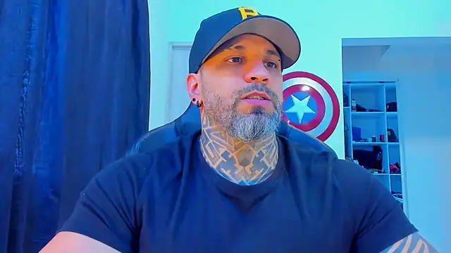 JoshRigby online show from March 16, 8:02 pm