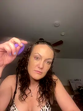 sexybriiiixoxo online show from December 1, 8:47 pm