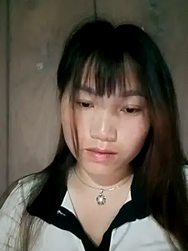 min-xinh online show from April 20, 10:11 pm