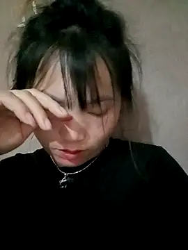 Snapshot of min-xinh chatting on May 5, 8:00 am min-xinh online show from May 5, 8:00 am