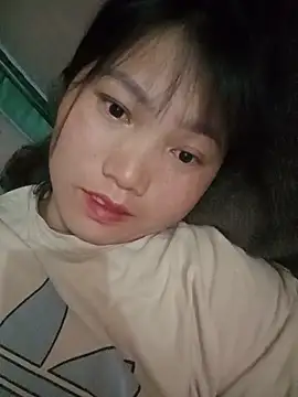 Snapshot of min-xinh chatting on May 28, 1:30 pm min-xinh online show from May 28, 1:30 pm