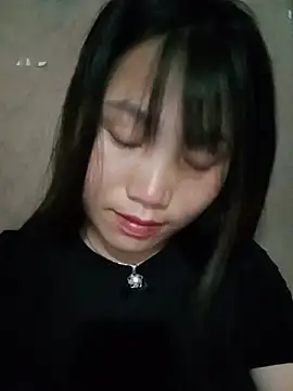 Snapshot of min-xinh chatting on May 31, 2:35 pm min-xinh online show from May 31, 2:35 pm