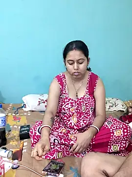 Snapshot of Hot_Misti_69 chatting on February 27, 10:04 am Hot Misti 69 online show from February 27, 10:04 am