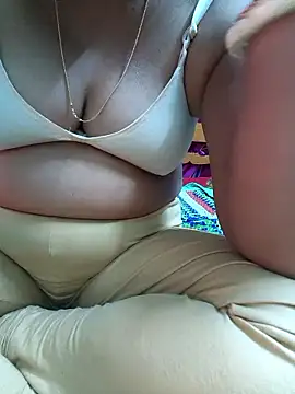 Desi Lilly01 online show from January 7, 5:37 pm