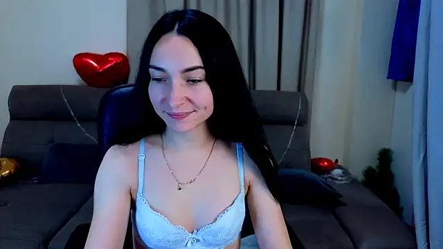 Emilly  Grey online show from February 24, 7:56 pm