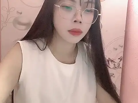 Snapshot of Ellie039 chatting on October 11, 7:12 pm Ellie039 online show from October 11, 7:12 pm