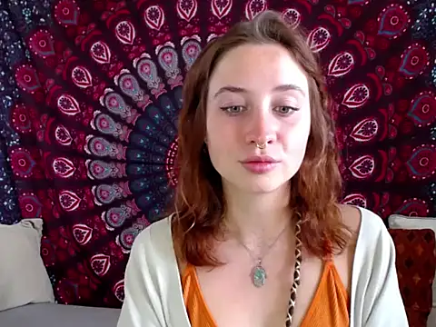 Snapshot of AdalynKiss chatting on July 24, 7:17 am AdalynKiss online show from July 24, 7:17 am